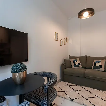 Place Next Paris - - 4pax