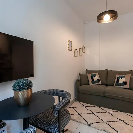 Place Next Paris - - 4pax * Pantin
