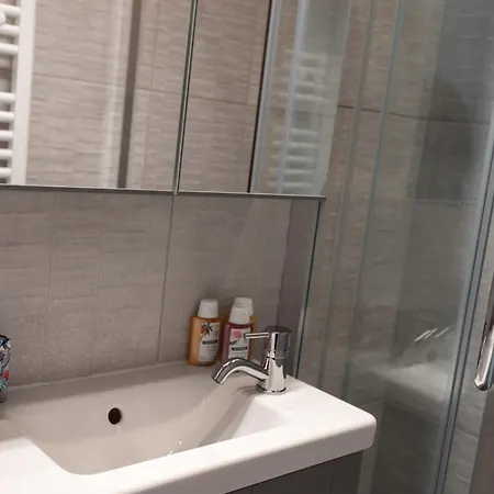 Place Next Paris - - 4pax